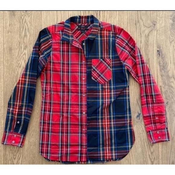 J Crew Womens Sz 2 Red Plaid Tartan Classic-Fit Boy Button Down Shirt Top - Picture 5 of 13